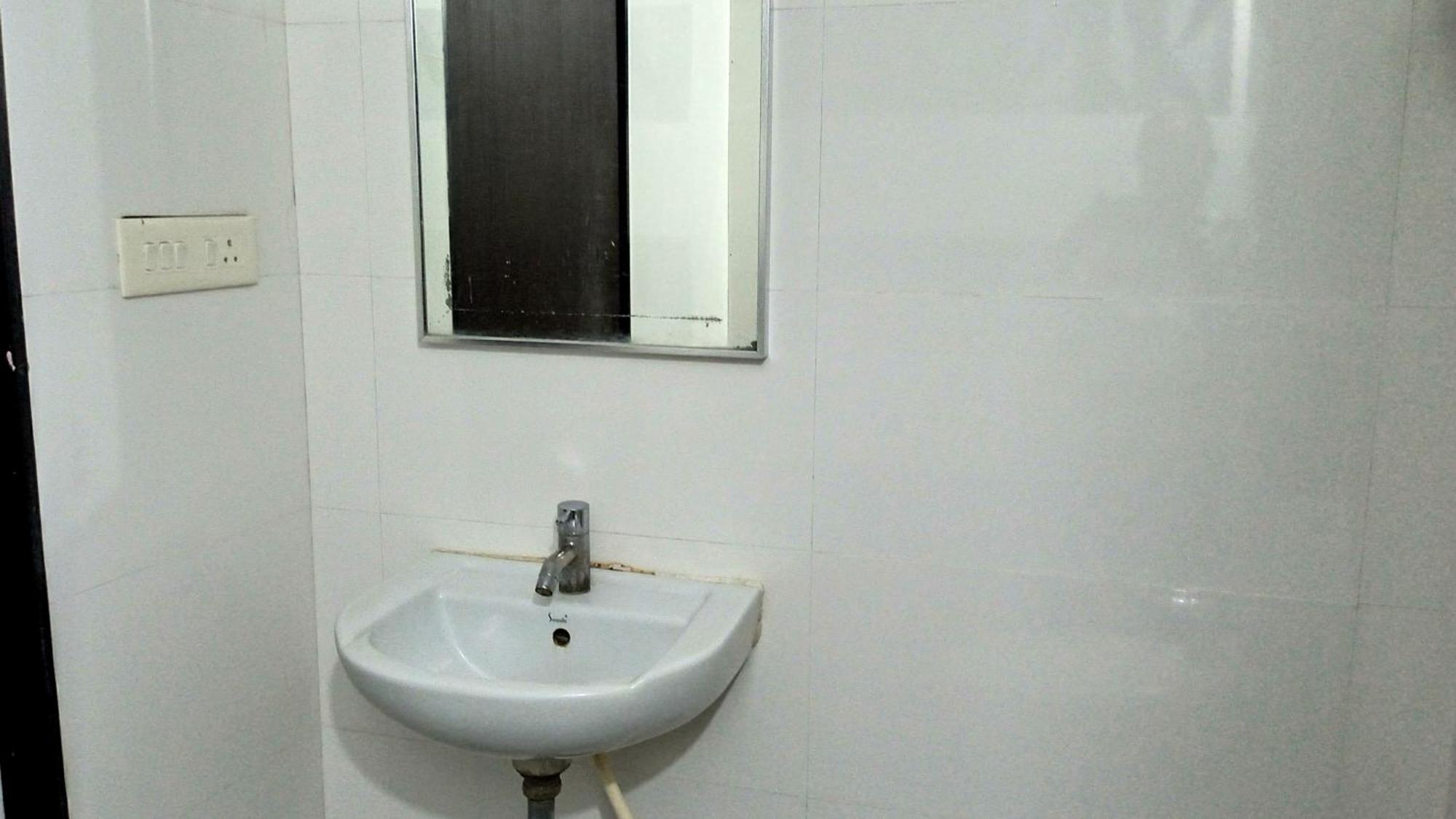 Hotel Ramniwas Jalgaon Exterior photo